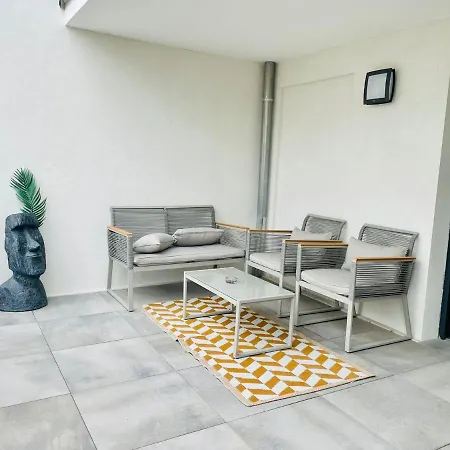 Debussy Disneyland Bmyguest Apartment Chessy (Seine-et-Marne)