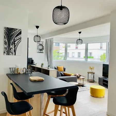 Debussy Disneyland Bmyguest Apartment