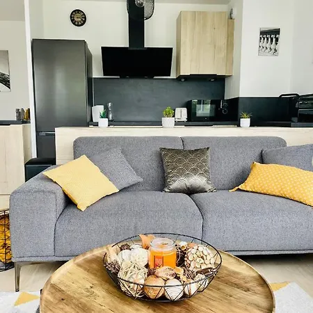 Debussy Disneyland Bmyguest Apartment Chessy (Seine-et-Marne)